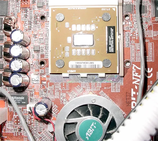 AMD Zen 6低功耗核心藏不住了!Linux 7.3提前打补丁:Intel/AMD核心类型终于统一