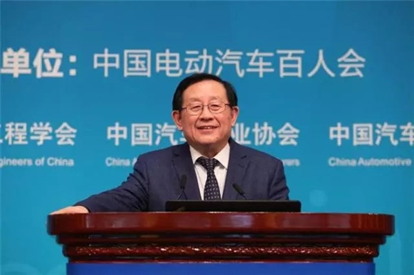 中国新能源汽车“奠基人”万钢：汽车行业内卷背后是焦虑 都想抢蛋糕