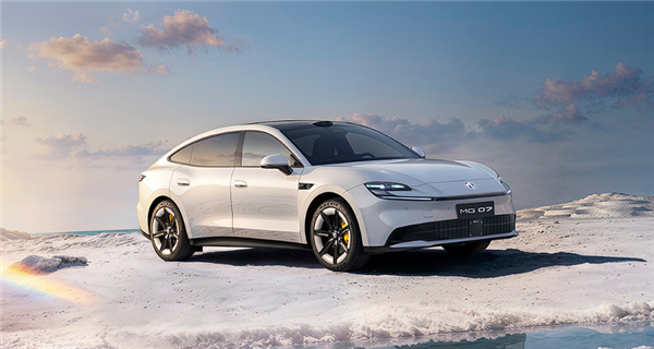 800V上车最远续航845km 上汽名爵MG 07上市:限时10.59万起