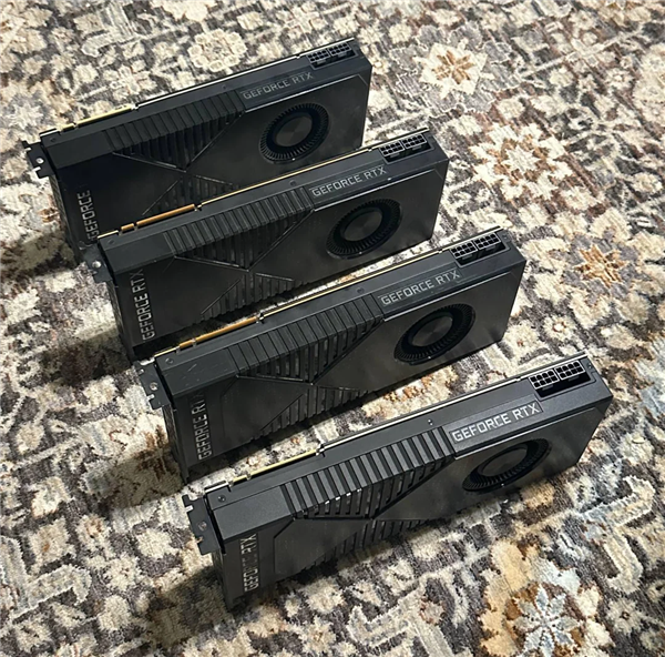 千元捡漏昔日卡皇!玩家4000元拿下4块RTX 2080 Ti:2K游戏稳破百帧