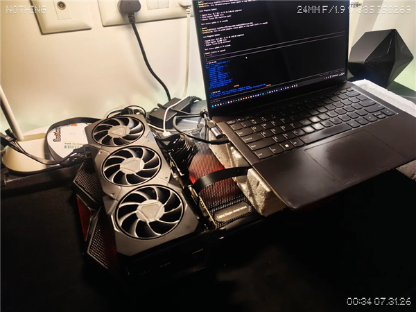 老旧笔记本逆袭!玩家用M.2接口外接RX 7900 XT:大模型能跑60 Token/s