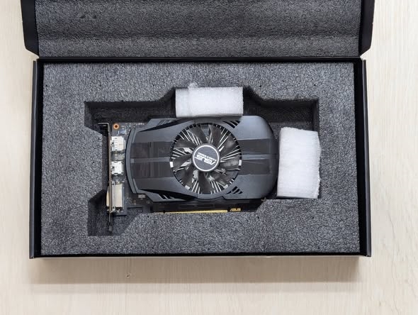 买GTX 1650却收到5060 Ti盒子!以为天降好运:打开白高兴一场