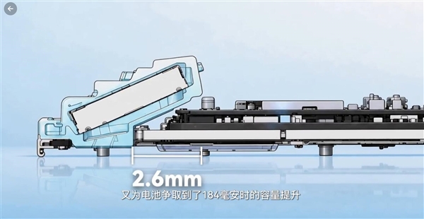 7.1mm机身塞进7000mAh电池!李小龙揭秘华为nova 16 Pro背后秘密