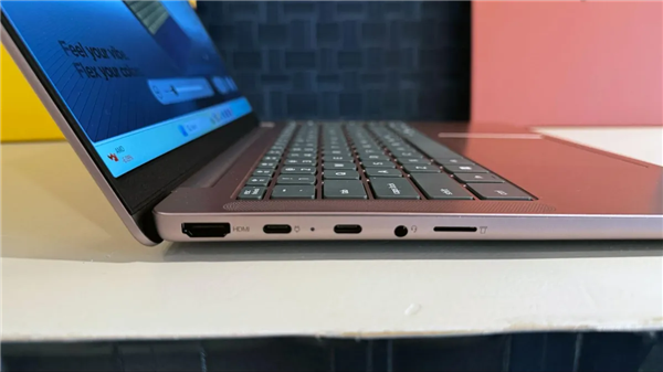 对标MacBook Neo!联想IdeaPad Vibe正式发布:七款配色还能换键帽