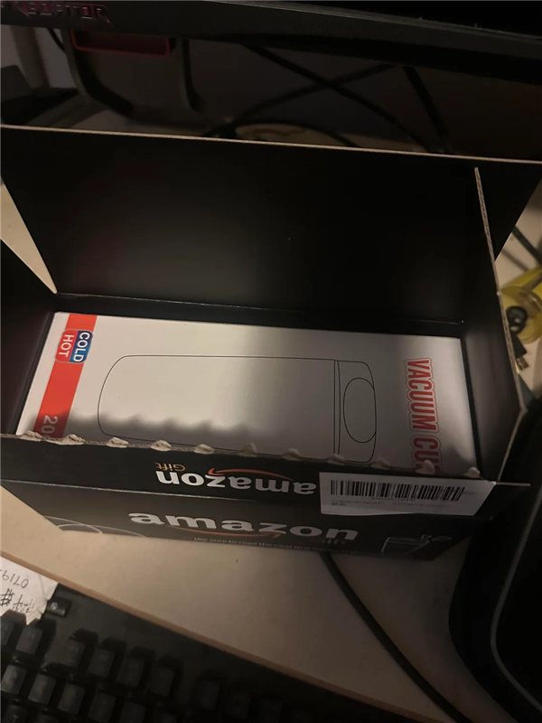 网购诈骗方式升级：新套路让人防不胜防！近万元RTX 5080变保温杯