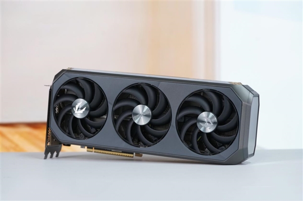 比AMD贵70%只快20%！RTX 5080被批最没意义显卡