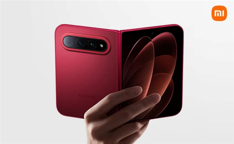 世界第一 小米18 Fold评测：LPDDR6领先全球 自研玄戒O3性能能效无短板