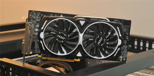 AMD老卡用户狂喜!十年前显卡迎来第二春:RX 580又能再战三年