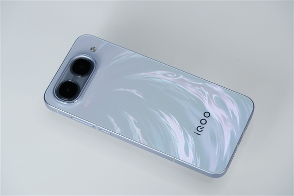 天玑9500M双芯加持!iQOO Neo11至尊版图赏