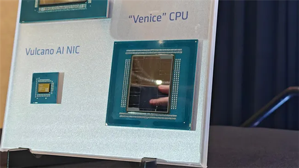 单颗售价10万元!AMD旗舰256核CPU定价曝光