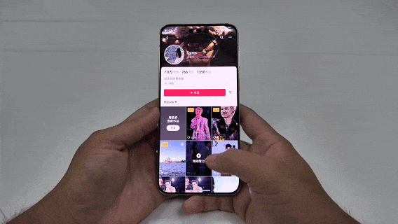 华为Mate 90 Pro Max典藏版上手：翡冷翠很抢眼！积木壳也有新玩法