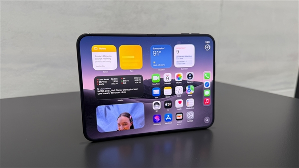 苹果确认iPhone Duo内屏保护层可更换：AppleCare+用户19美元一次