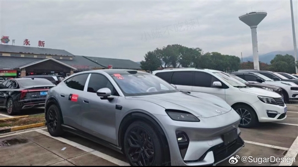 与问界M7同一工厂制造 赛豆科技首车AIVA ME7测试车曝光