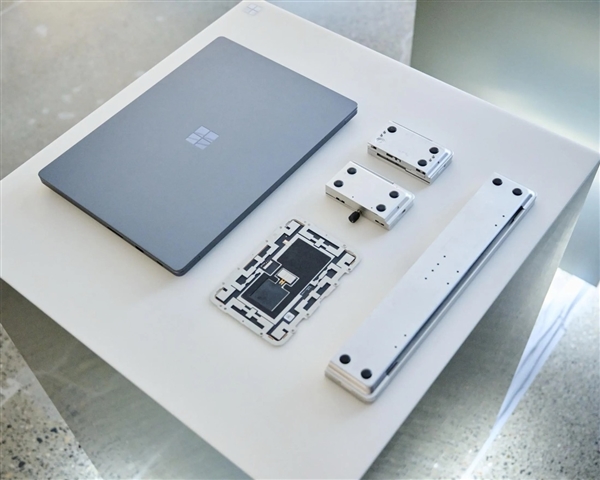 Surface与Macbook正面交锋