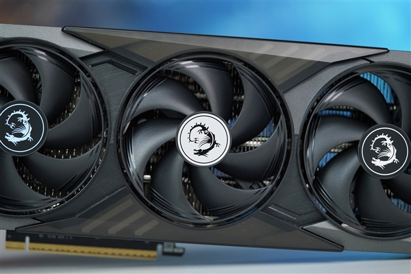 2K游戏新主力!微星RTX 5060 Ti 8G GAMING TRIO OC显卡图赏
