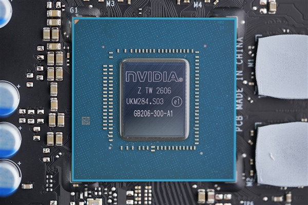 2K游戏新主力!微星RTX 5060 Ti 8G GAMING TRIO OC显卡图赏
