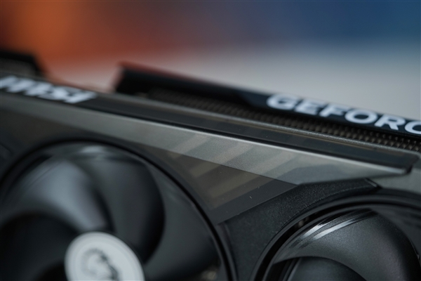 2K游戏新主力!微星RTX 5060 Ti 8G GAMING TRIO OC显卡图赏