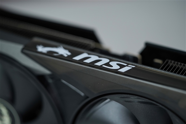 2K游戏新主力!微星RTX 5060 Ti 8G GAMING TRIO OC显卡图赏