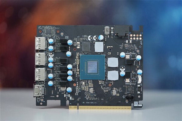 2K游戏新主力!微星RTX 5060 Ti 8G GAMING TRIO OC显卡图赏