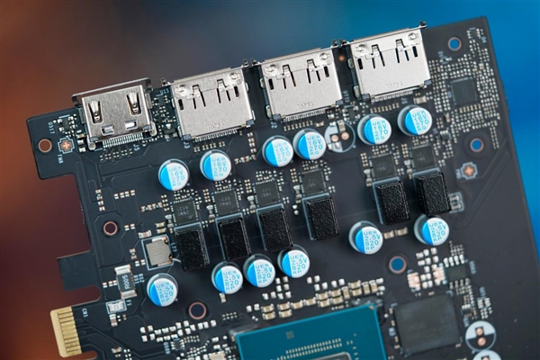 2K游戏新主力!微星RTX 5060 Ti 8G GAMING TRIO OC显卡图赏