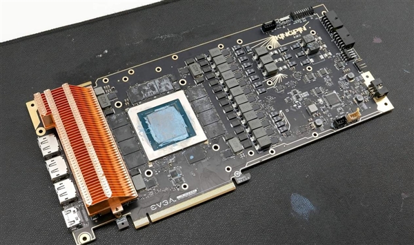 EVGA退场内幕再曝:NVIDIA强逼RTX 3090 Ti改单口供电 计划全被打乱
