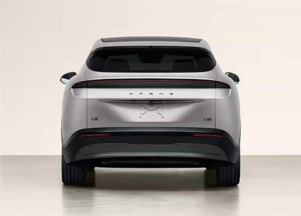 号称“年轻人的首款大五座SUV” 小鹏MONA L05官宣即将登场