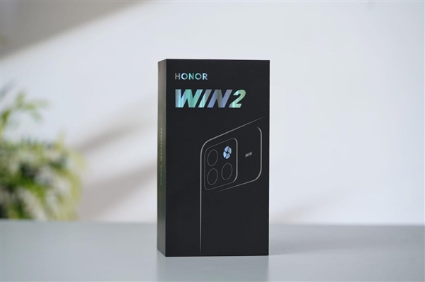 双风扇散热的T0电竞夯机!荣耀WIN2图赏